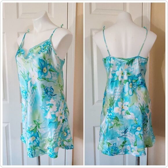 Vintage Sophia by Delicates silky chemise robe set - Picture 5 of 12